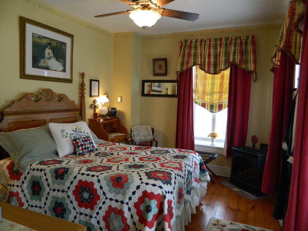 Ej Bowman House Bed & Breakfast Lititz Zimmer foto